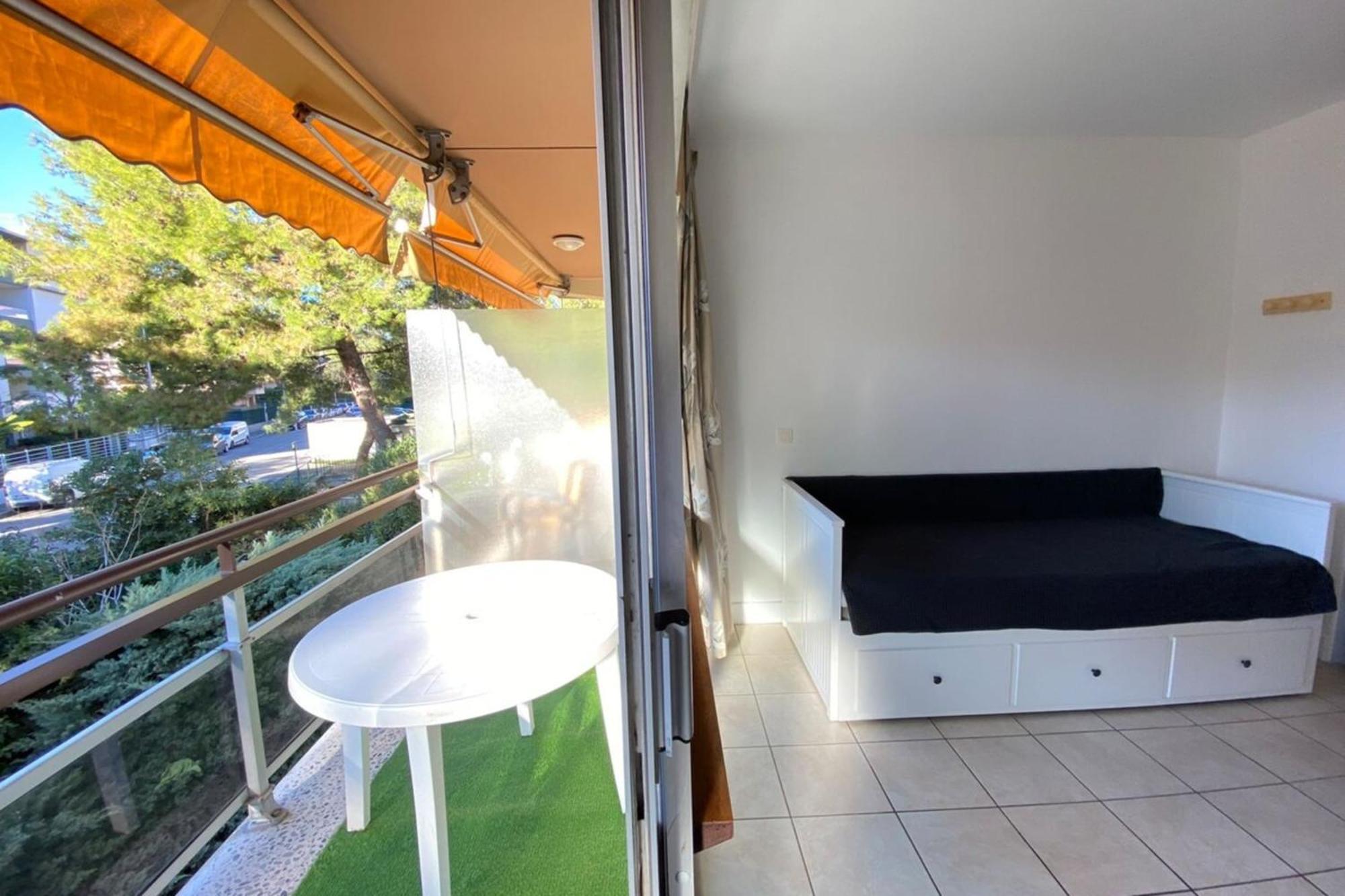 06U - Beautiful Studio In Residence - Swimming Pool And Tennis Court Saint-Laurent-du-Var Bagian luar foto
